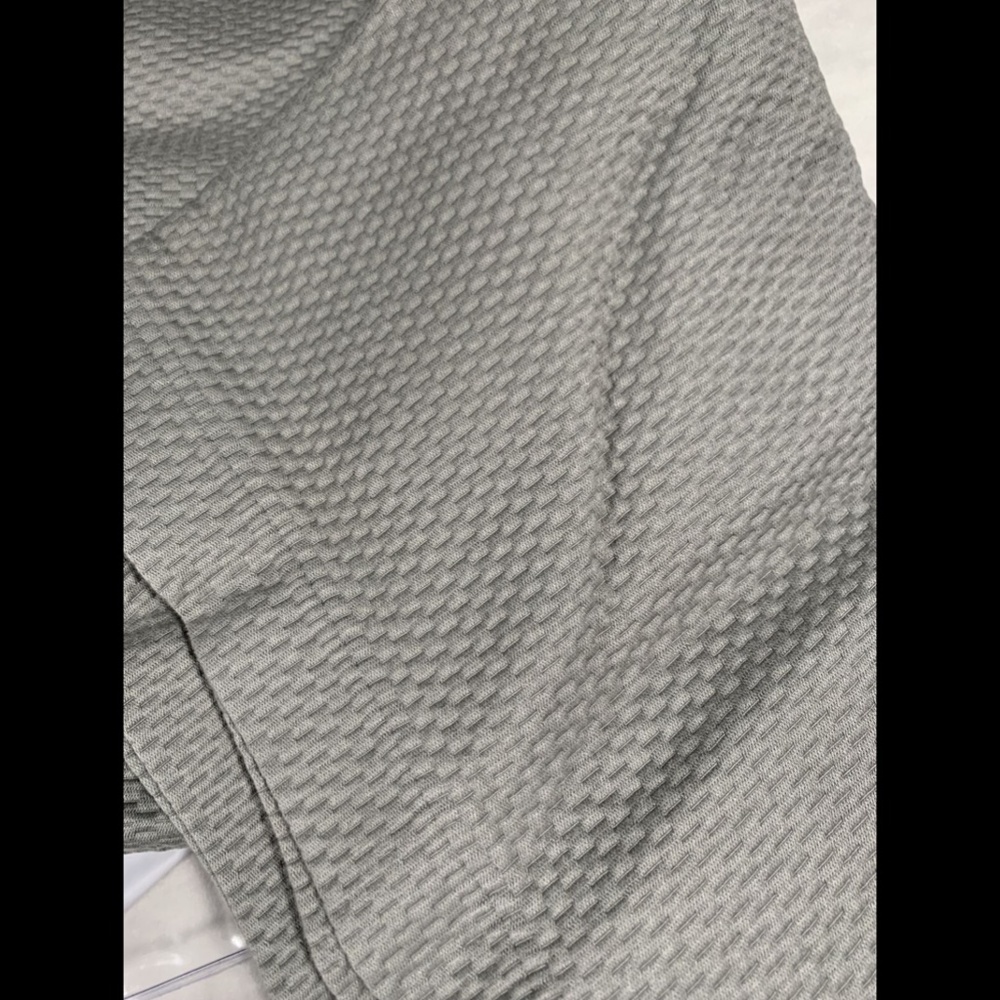 EUC SFERRA Perrio Full/Queen Coverlet‎ Blanket in Silver Grey --DEFECTS-- - Picture 3 of 12